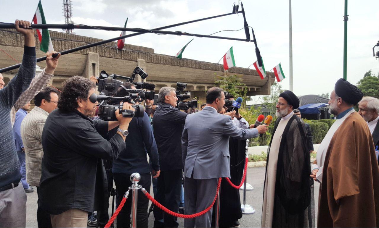 حجتالاسلام والمسلمین رئیسی حجتالاسلام والمسلمین رئیسی