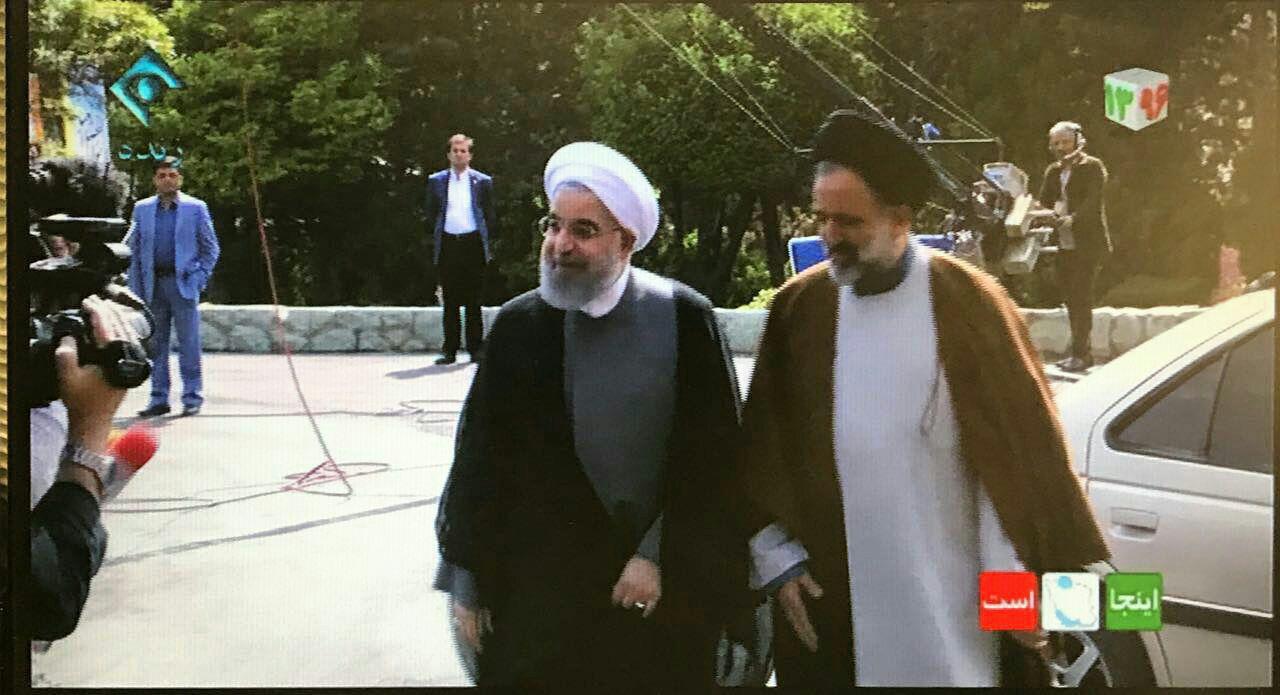 حجت الاسلام والمسلمین روحانی حجت الاسلام والمسلمین روحانی