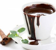 آموزش درست کردن هات چاکلت‌ دارچینی