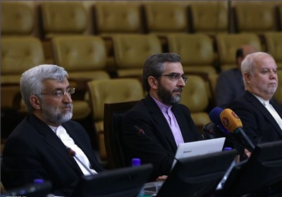 جلیلی برجام و ضمایم آن را تضمینی برای لغو تحریمها نمیداند جلیلی برجام و ضمایم آن را تضمینی برای لغو تحریمها نمیداند