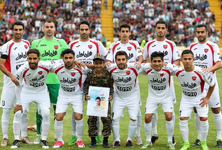 آشوبی: استفاده از بازیكنان جوان بهترین تصمیم برانكو بود/ پرسپولیس باید برای چند مهره جذب كند