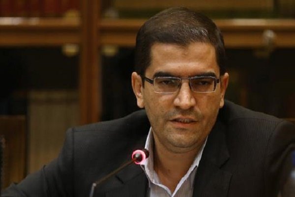 احسان قاضی زاده هاشمی احسان قاضی زاده هاشمی