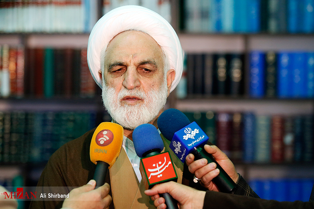 کسانی که قائل بودند باید برخی افراد علنی مجازات شوند، امروز حرفهای دیگری می‌زنند/کسانی گفتند اگر فلان کس را قبل از انتخابات احضار کنید، ما اعلان جنگ می‌کنیم؛ ولی قوه قضائیه تسلیم نشد/برخی برای جلب بعضی از آراء نیاز دارند حرف‌های غیرواقعی و احیانا علیه نهادها و بعضی ارزش‌های نظام بزنند