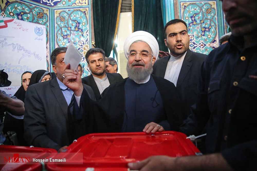 روحانی روحانی