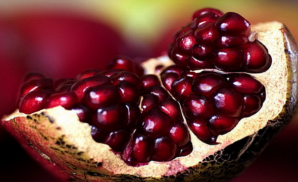 انار میوه ای علیه آلزایمر