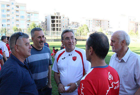جلسه سرپرستان و سرمربیان تیم‌های بزرگسالان و امید پرسپولیس