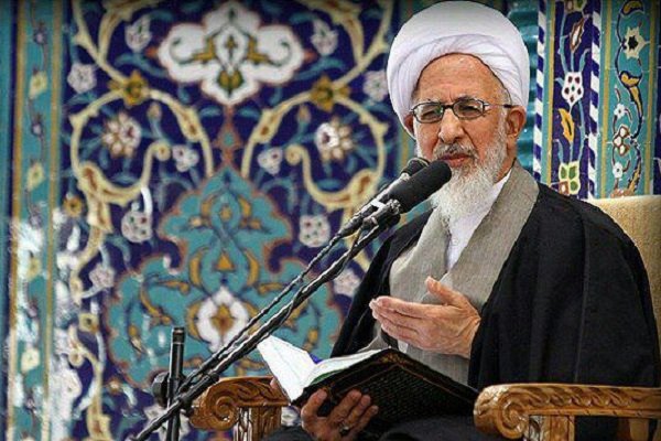 قلب بیماران توسط هکر‌ها تهدید می‌شود/خودروهایی با قیمتهای نجومی/ توصیه‌های مخصوص برای روزه داران/قرآن، عهدنامهٴ الهی بر خلق