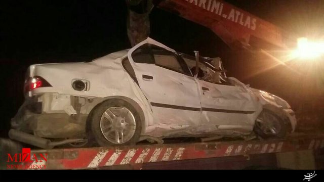 واژگونی مرگبار سمند در جاده آباده به اصفهان