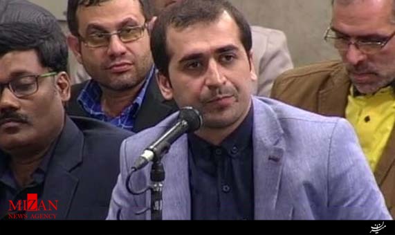 شعرخوانی حمیدرضا برقعی‌ در حضور رهبر انقلاب