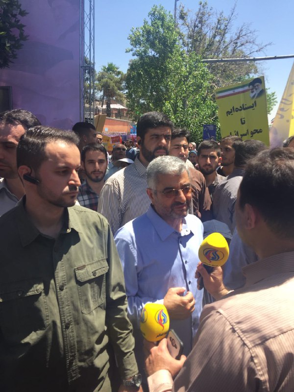 حضور فرمانده سپاه در جمع راهپیمایان روز قدس حضور فرمانده سپاه در جمع راهپیمایان روز قدس