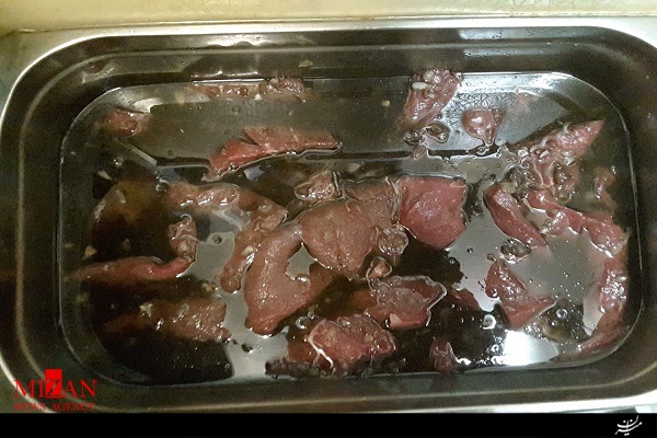 کشف گوشت فاسد