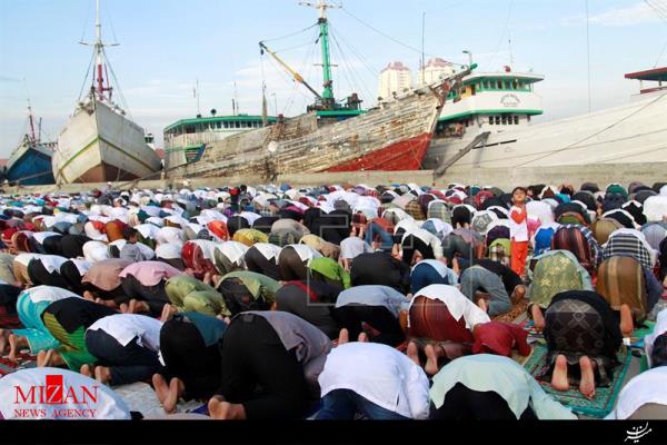 برپایی نماز عید فطر و جشن در سراسر جهان به روایت تصویر برپایی نماز عید فطر و جشن در سراسر جهان به روایت تصویر