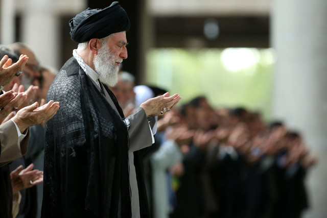 نماز عید فطر به امامت رهبر انقلاب اقامه می‌شود
