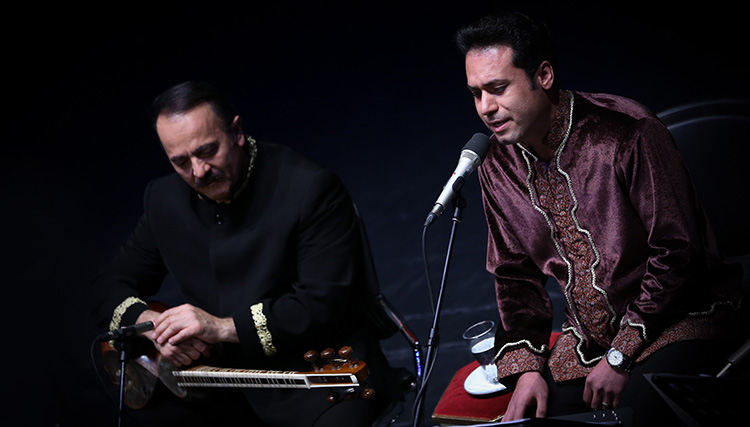 کنسرت های موسیقی امشب