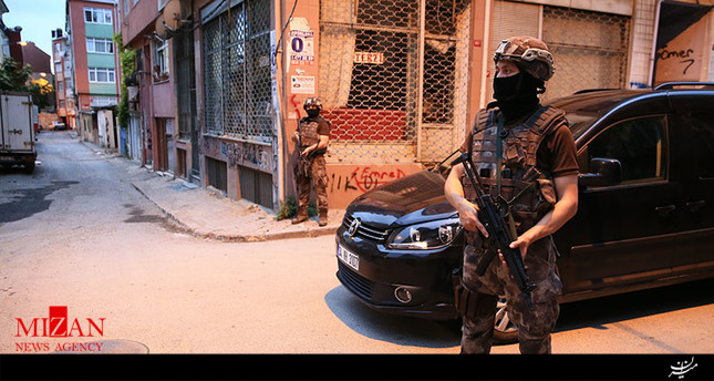 25 نفر به اتهام ارتباط با داعش در ترکیه دستگیر شدند 25 نفر به اتهام ارتباط با داعش در ترکیه دستگیر شدند