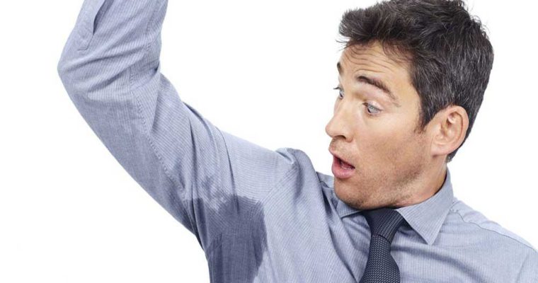 علت بوی بد عرق بدن چیست؟