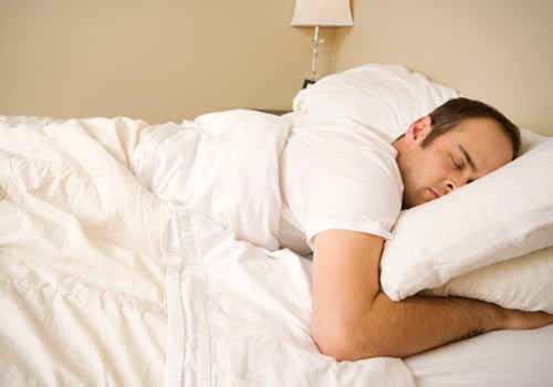چرا نباید دمر خوابید؟