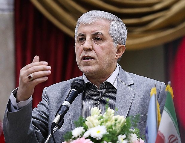 تائید مجوز ۲۳۰۰ رشتهمحل دانشگاه آزاد را تکذیب میکنم/رشتهمحلهای جدید فردا اعلام میشود تائید مجوز ۲۳۰۰ رشتهمحل دانشگاه آزاد را تکذیب میکنم/رشتهمحلهای جدید فردا اعلام میشود