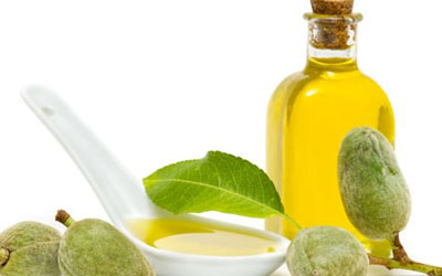 معجزه ای به نام روغن بادام معجزه ای به نام روغن بادام