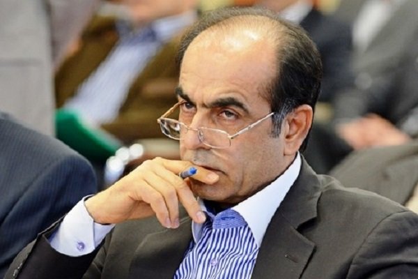 شاعبه وجود رانت در واگذاری جایگاه‌های سوخت به برخی افراد بیش از پیش به چشم می‌خورد