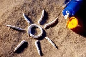 در استفاده از برخی کرم های ضد افتاب احتیاط کنید