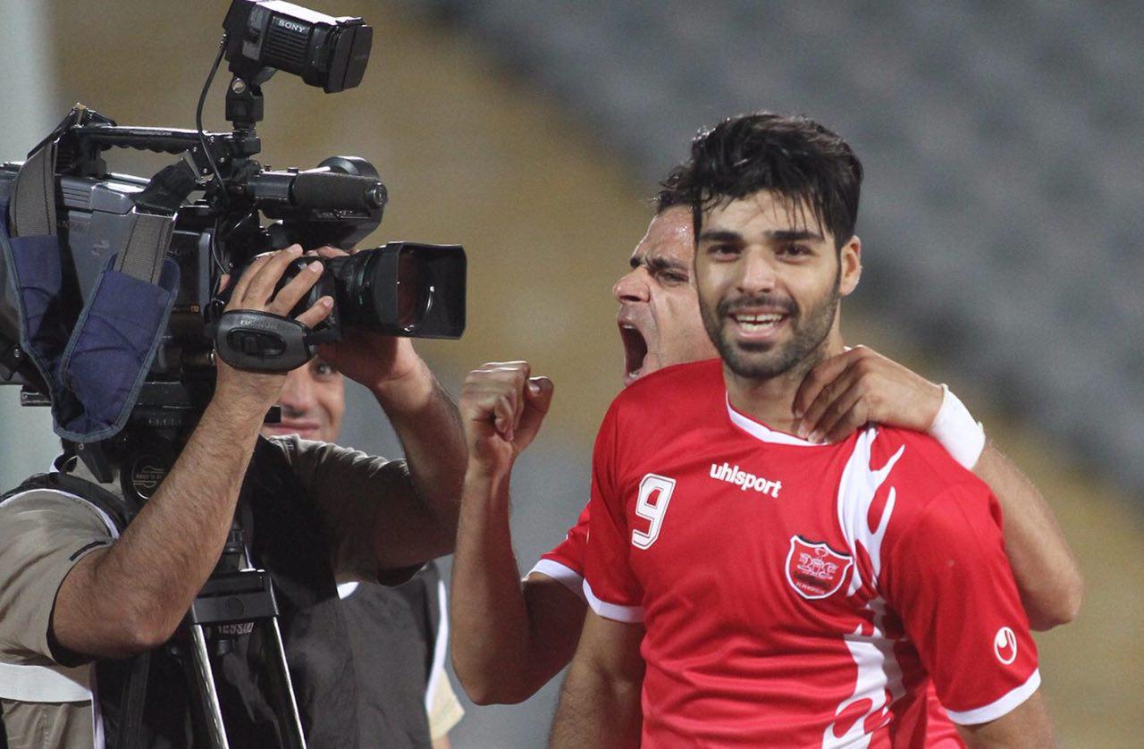 لحظاتی از شادی تا اخراج ستاره پرسپولیس +عکس لحظاتی از شادی تا اخراج ستاره پرسپولیس +عکس