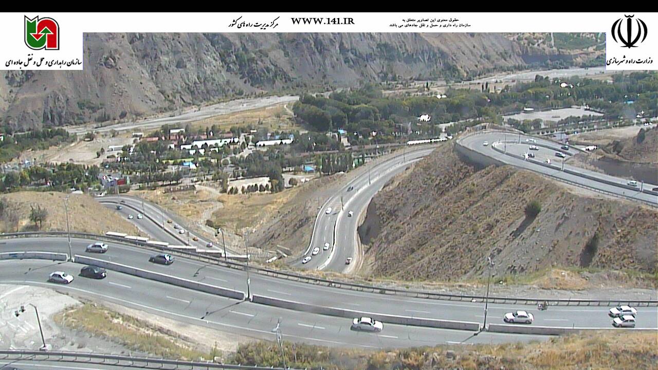 حرکت روان خودروها در مسیر تهران به چالوس+تصاویر حرکت روان خودروها در مسیر تهران به چالوس+تصاویر