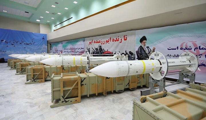 صیادی برای صید؛ مشخصات جدیدترین موشک پدافندی ایران/ زمین‌گیر شدن انواع جنگنده‌های دشمن با صیاد ۳