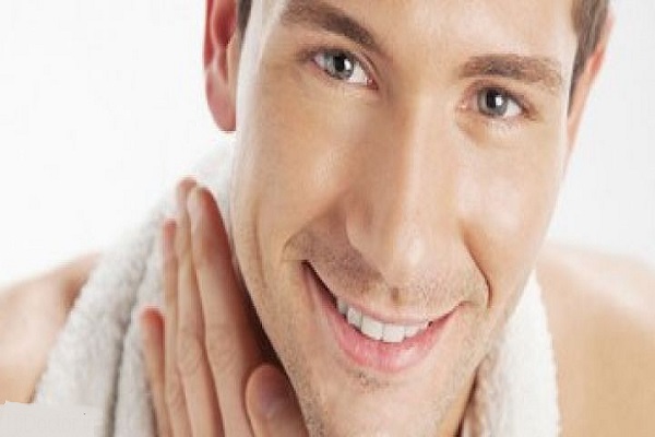 سالم‌ترین غذا‌ها برای یک سفر تابستانی/ آیا عمل لیزیک برگشت پذیر است؟/ سرطانی که به قد هم بستگی دارد