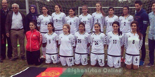 دختران فوتبالیست 