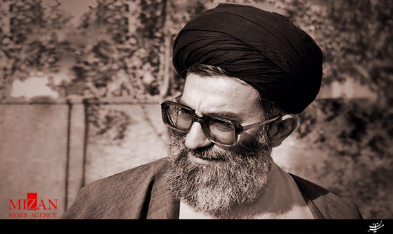 سخنرانی آذری رهبرانقلاب در شهر خامنه + فیلم سخنرانی آذری رهبرانقلاب در شهر خامنه + فیلم