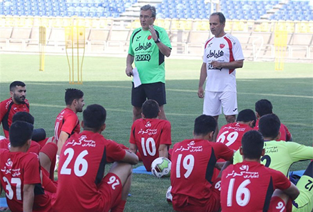 برانکو: پرسپولیس از هر نظر نسبت به تراکتورسازی سرتر است