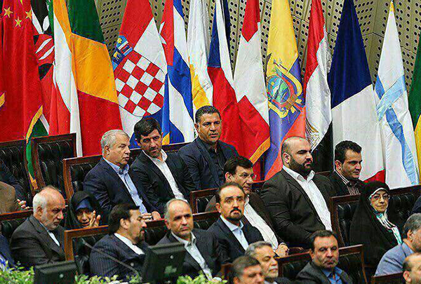 اسطورههای فوتبال ایران در مراسم تحلیف روحانی+ تصویر اسطورههای فوتبال ایران در مراسم تحلیف روحانی+ تصویر