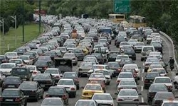 افزایش 10 تا 15 درصد ترافیک صبحگاهی در معابر اصلی تهران/ ترافیک سنگین در بزرگراه‌ها