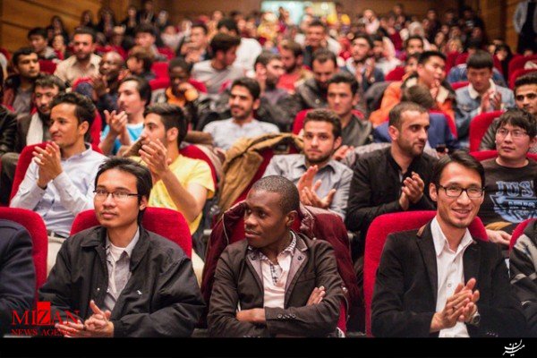 جذب ۵۰ هزار دانشجوی غیرایرانی تا پایان برنامه ششم توسعه