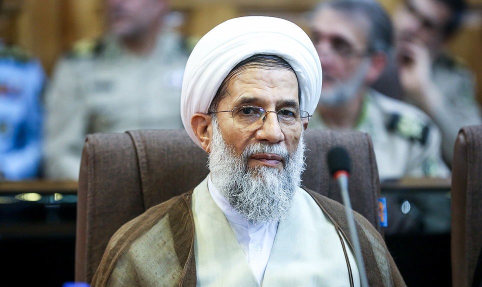 آزادگان از امتحان بزرگ اسارت سرفرازانه بیرون آمدند