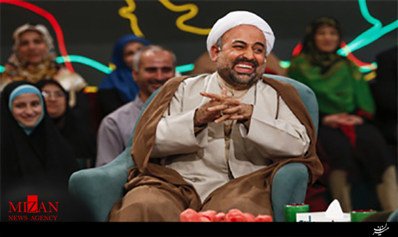 حجتالاسلام زائری میهمان برنامه خندوانه + فیلم حجتالاسلام زائری میهمان برنامه خندوانه + فیلم