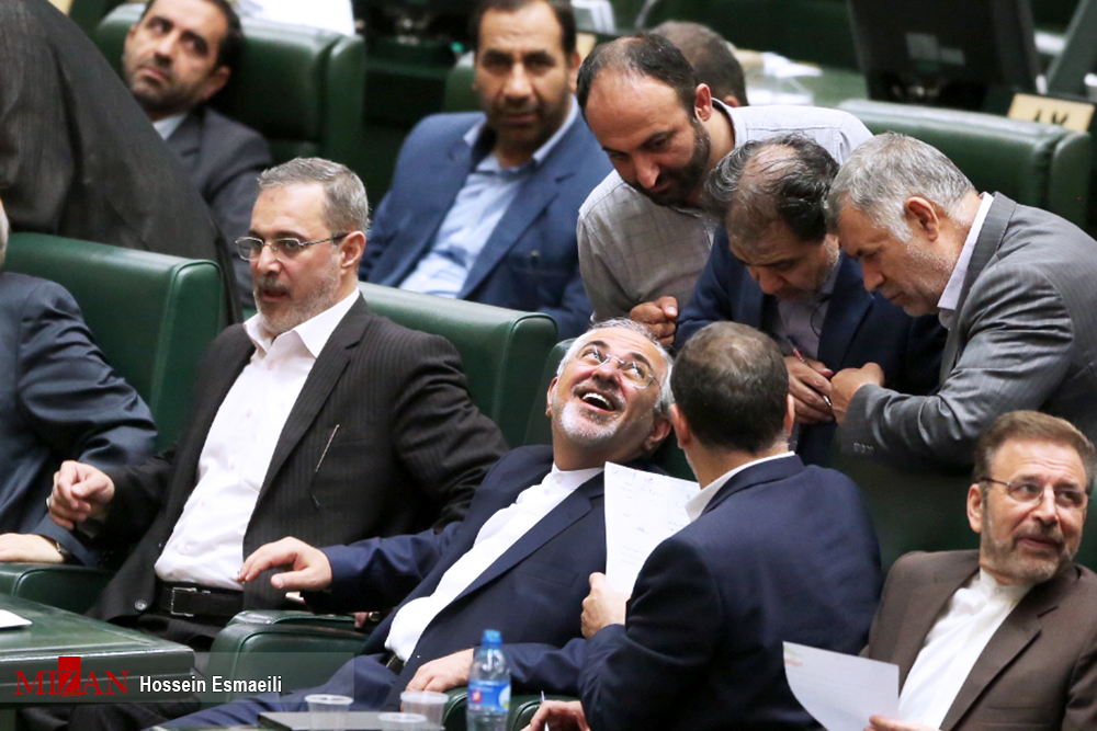 بررسی صلاحیت «وزرای پیشنهادی»/ دفاعیات «آخوندی»، «شریعتمداری» و «صالحی»/ رحمانیفضلی زیر ذرهبین/ روند رایاعتماد/ نمایندگان چه میگویند؟ + تصاویر و حاشیهها بررسی صلاحیت «وزرای پیشنهادی»/ دفاعیات «آخوندی»، «شریعتمداری» و «صالحی»/ رحمانیفضلی زیر ذرهبین/ روند رایاعتماد/ نمایندگان چه میگویند؟ + تصاویر و حاشیهها