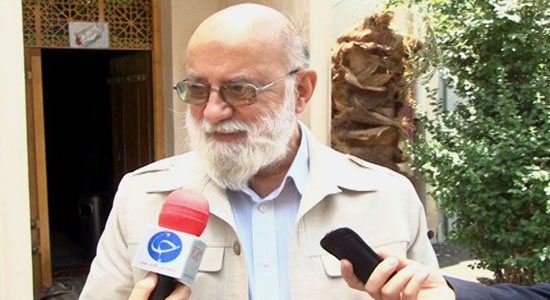 مراکز غیرمجاز عرضه دام توسط شهرداری و پلیس جمعآوری میشود مراکز غیرمجاز عرضه دام توسط شهرداری و پلیس جمعآوری میشود