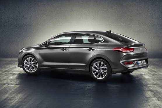 عکس/ رونمایی از Hyundai i30 Fastback 2018 عکس/ رونمایی از Hyundai i30 Fastback 2018
