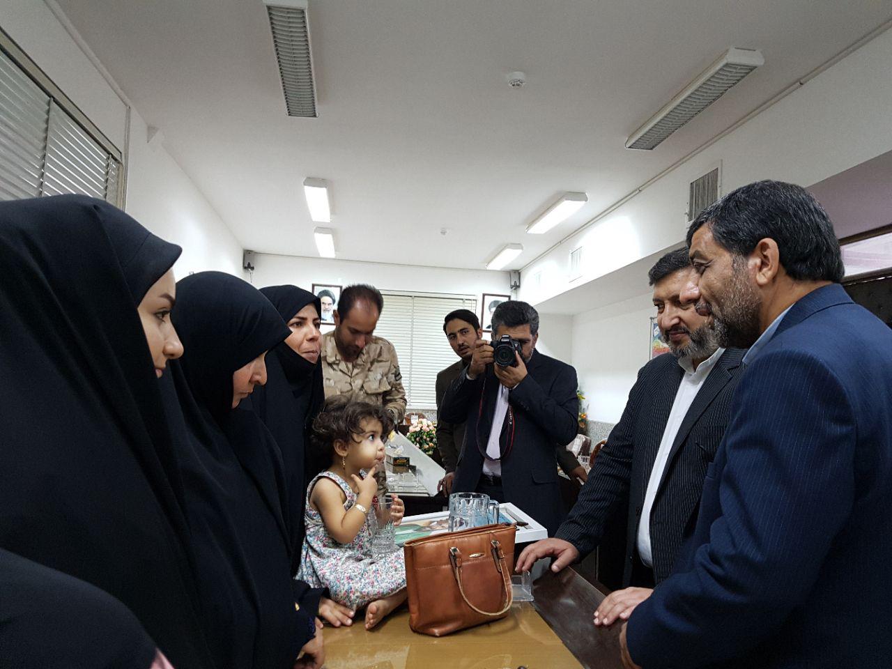 شهید حججی همچون مائده آسمانی بر سفره ایرانیان نازل شد/ سران فتنه ضربه مهلکی به آبروی ملی ایران وارد کردند شهید حججی همچون مائده آسمانی بر سفره ایرانیان نازل شد/ سران فتنه ضربه مهلکی به آبروی ملی ایران وارد کردند
