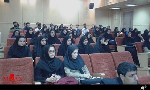 دانشجویان و اساتید ابتدایی ترین مسائل شرعی شان را نمی دانند