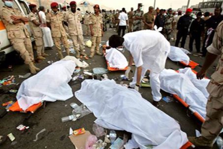 دانشگاهیان دانشگاه امام صادق(ع) تجمع اعتراض آمیز برگزار میکنند دانشگاهیان دانشگاه امام صادق(ع) تجمع اعتراض آمیز برگزار میکنند