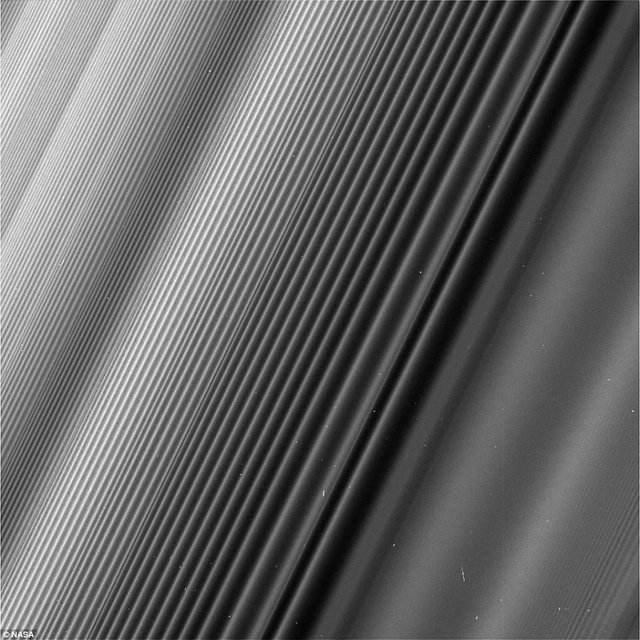 آخرین تصاویر بینظیر Cassini از حلقه های زحل /تنها 5 روز تا پایان Cassini آخرین تصاویر بینظیر Cassini از حلقه های زحل /تنها 5 روز تا پایان Cassini