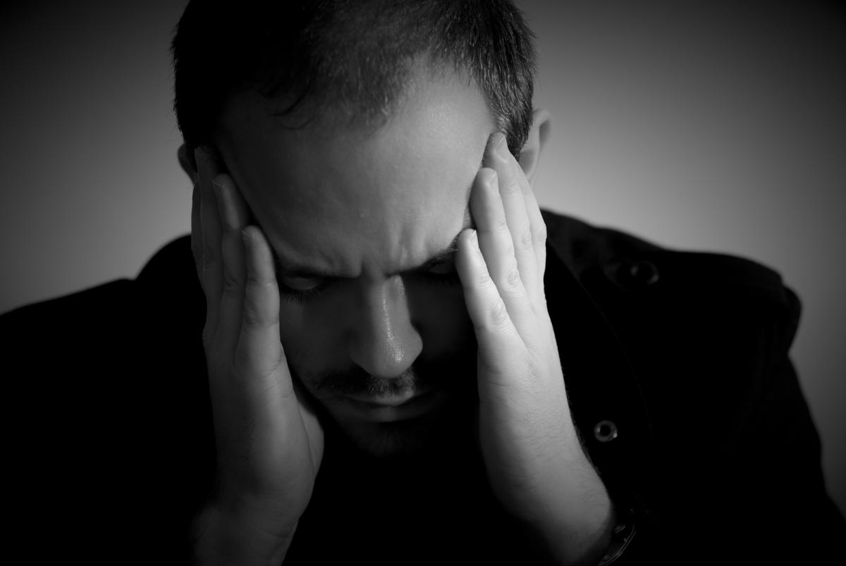 چرا گاهی احساس پوچ بودن می‌کنیم؟