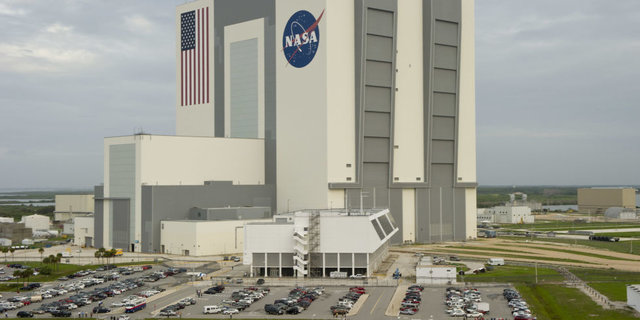 KSC؛ مرکز فضایی کندی آمریکا پس از یک هفته بازگشایی شد KSC؛ مرکز فضایی کندی آمریکا پس از یک هفته بازگشایی شد