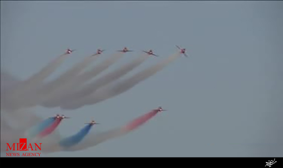 حرکات نمایشی هواپیماها در یونان حرکات نمایشی هواپیماها در یونان