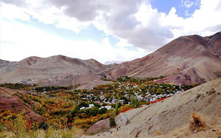 برگ جهان، روستایی زیبا مناسب برای گردشگری پاییزی+تصاویر برگ جهان، روستایی زیبا مناسب برای گردشگری پاییزی+تصاویر