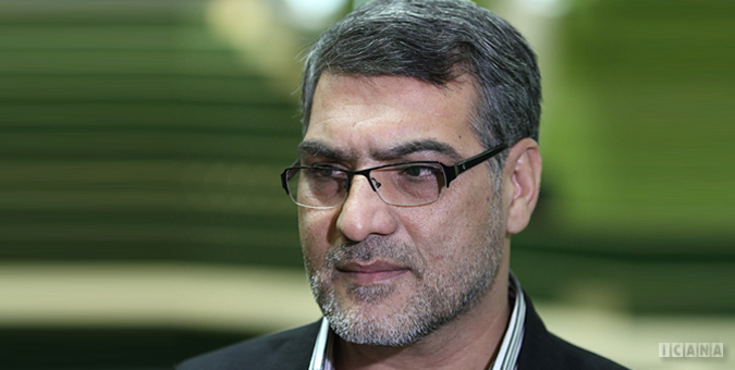 فعال شدن بازارچه های مرزی جلوی مهاجرت بی رویه مرزنشینان را می گیرد فعال شدن بازارچه های مرزی جلوی مهاجرت بی رویه مرزنشینان را می گیرد
