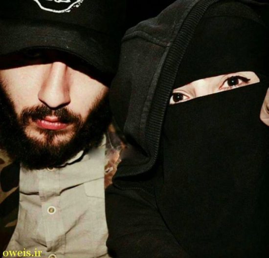 سلفی های یک زن داعشی در اینستاگرام + تصاویر سلفی های یک زن داعشی در اینستاگرام + تصاویر